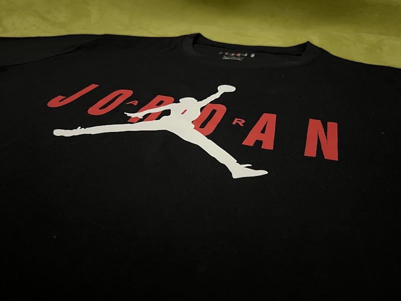 AJ飞人短袖 In stock detail view 4