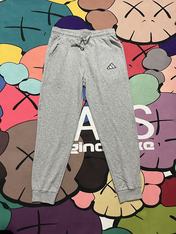 Adidas棉长裤 In stock detail view 10