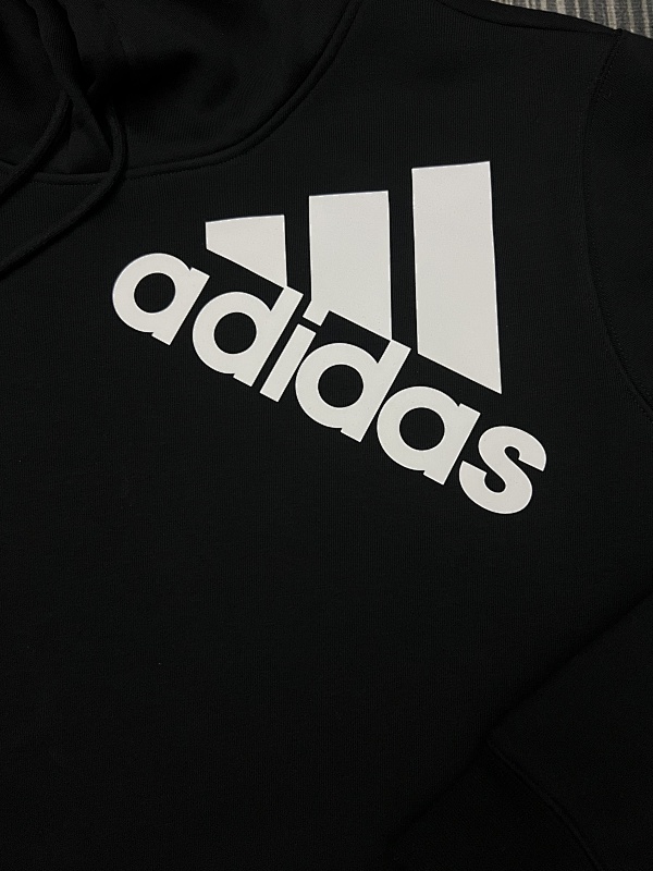 Adidas In stock detail view 2