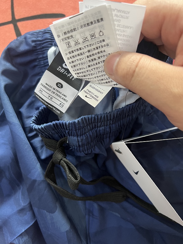 耐克花魁三分裤 In stock detail view 4