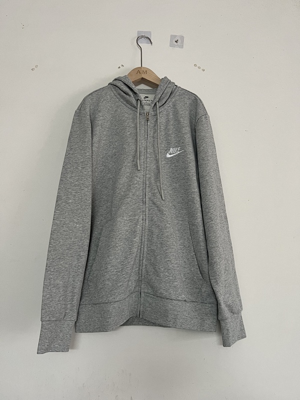 耐克刺绣外套 In stock detail view 9
