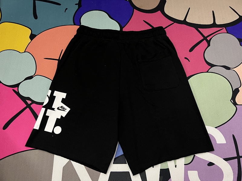 耐克大logo棉短裤 In stock detail view 5
