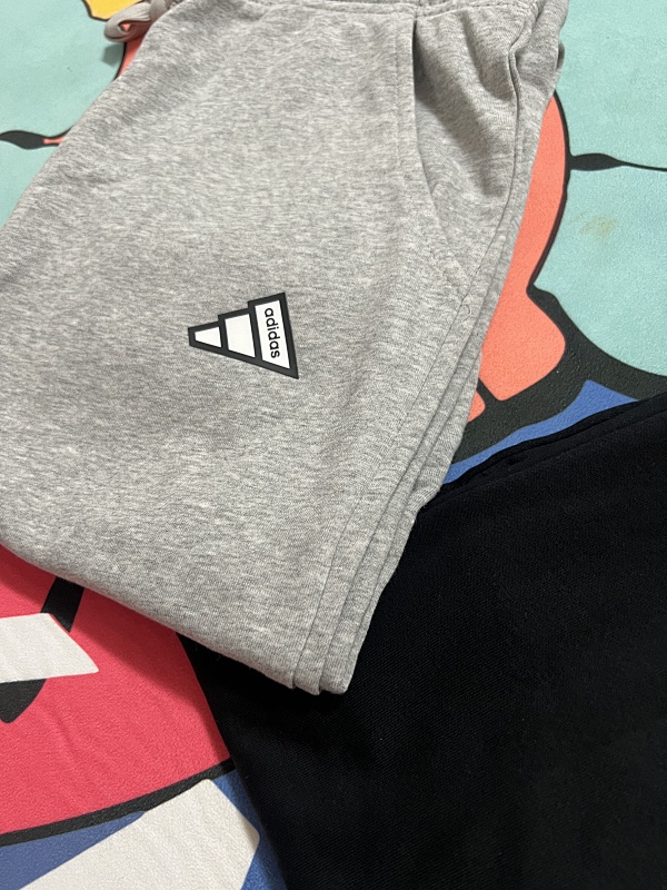 Adidas棉长裤 In stock detail view 2