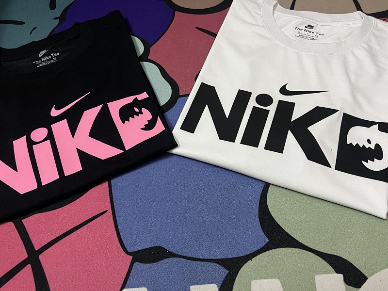 Nike鲨鱼短袖 In stock detail view 5
