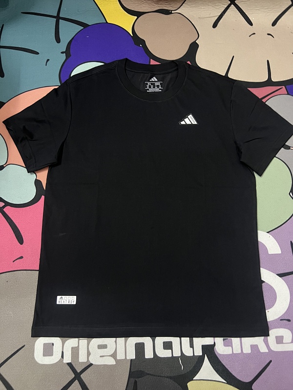 Adidas经典款 In stock detail view 7