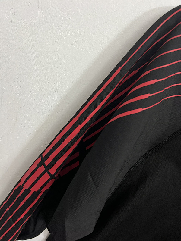 耐克印花紧身衣 In stock detail view 9