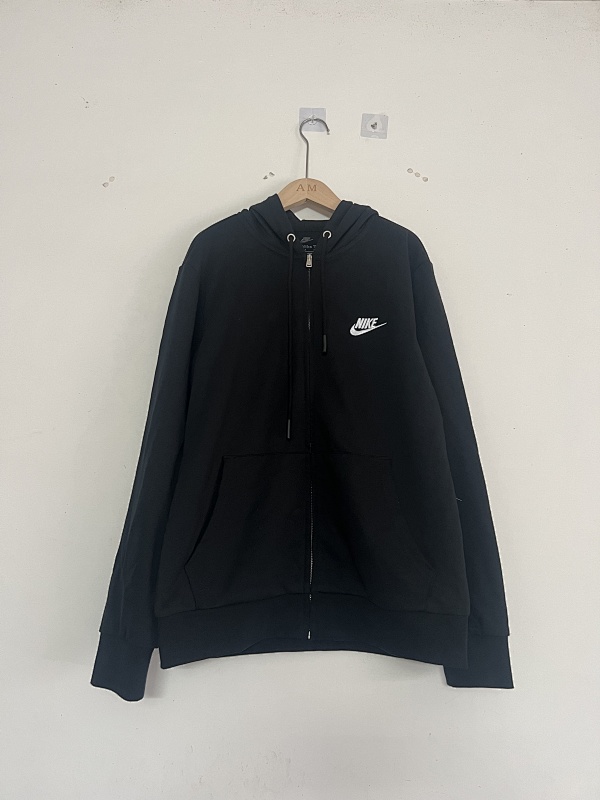 耐克刺绣外套 In stock detail view 11
