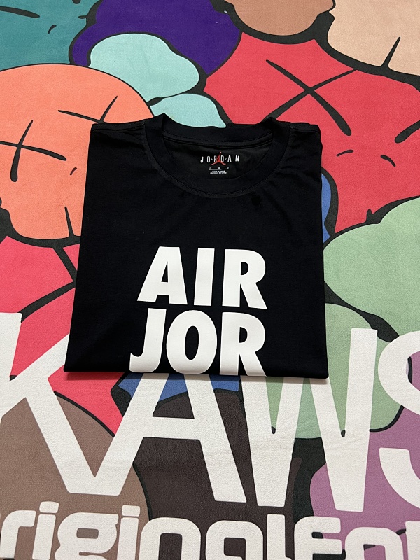 飞人国外版短袖 In stock detail view 4