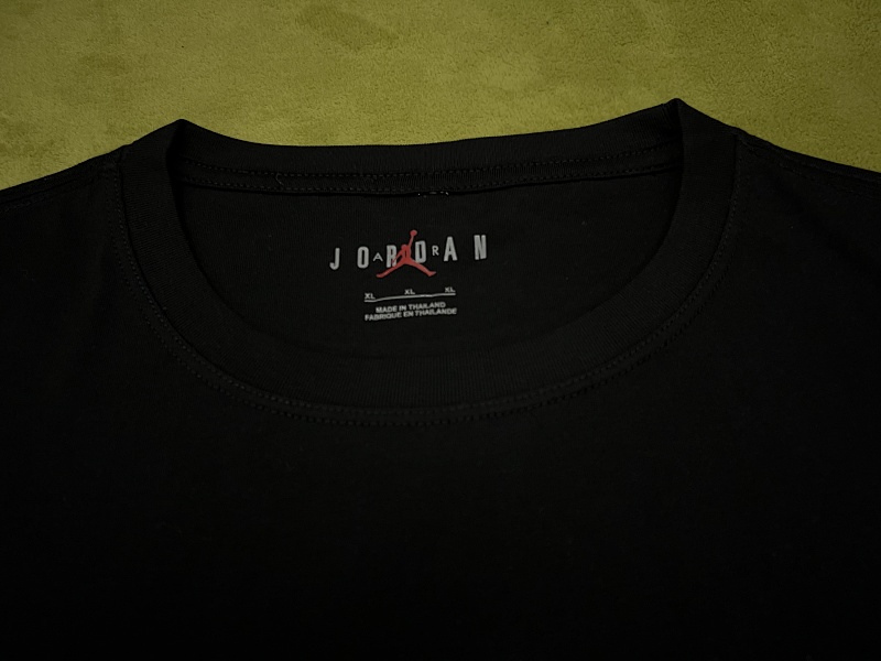 AJ飞人短袖 In stock detail view 13