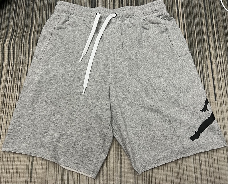 飞人大LOGO棉短裤 In stock detail view 7