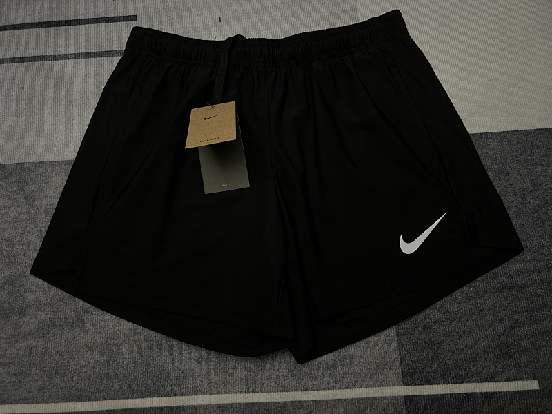 耐克冰丝三分裤 In stock detail view 7