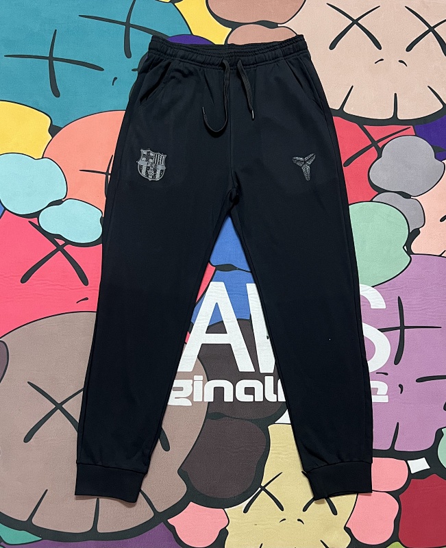 科比联名巴萨长裤 In stock detail view 7