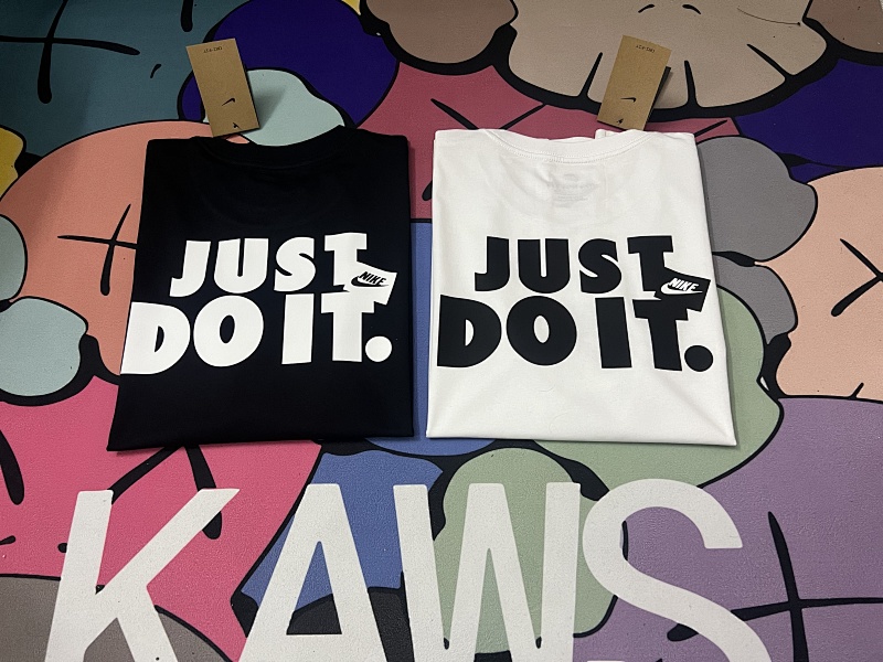 耐克JUST DOlT纯棉短袖 In stock detail view 5
