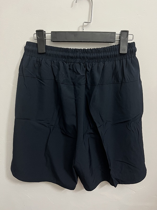 耐克拉链口袋短裤 In stock detail view 17