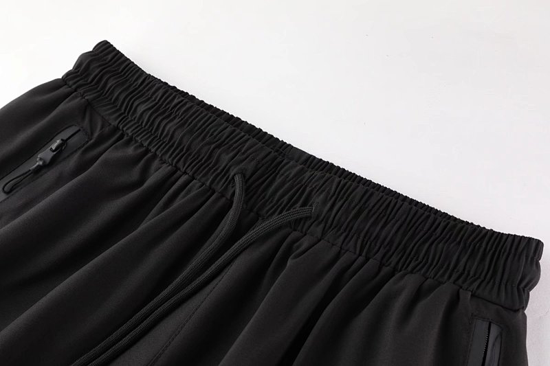 阿迪达斯长裤 In stock detail view 2