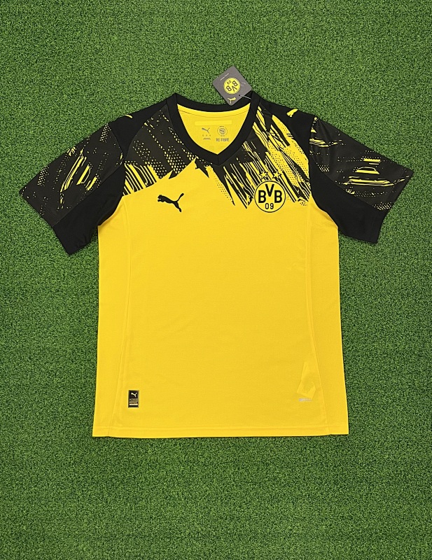 Borussia Dortmund Home Soccer Jersey 2025/26 product detail