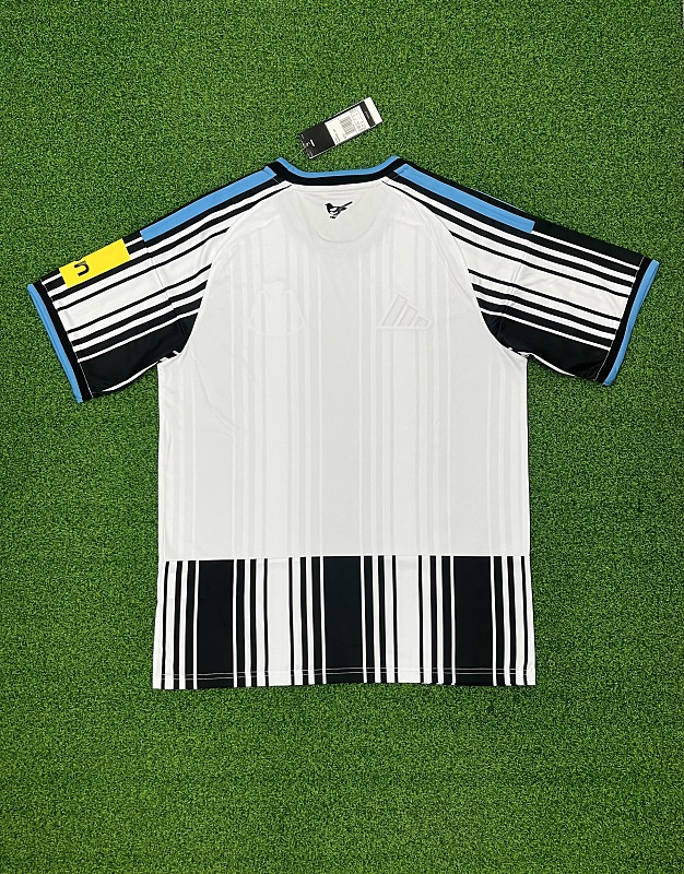 Newcastle United Home Soccer Jersey 2026/27 detail view 2