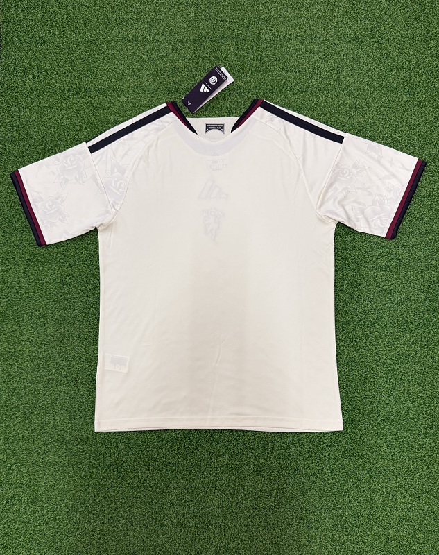 Manchester United Third Soccer Jersey 2026/27 detail view 2