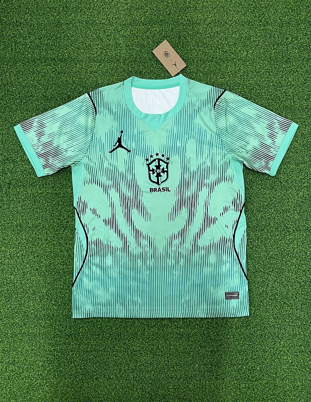 Brazil Goalkeeper Soccer Jersey 2026/27 product detail