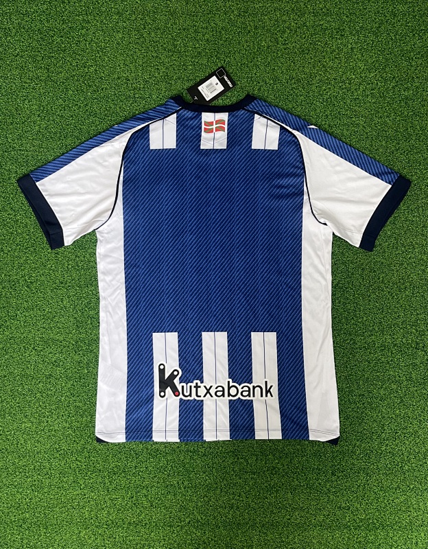 Real Sociedad Home Soccer Jersey 2025/26 detail view 2